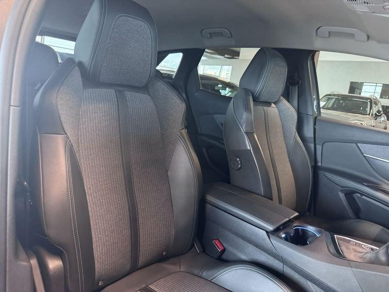 Peugeot 3008 3008 PureTech Turbo 130 S&S Allure Pack