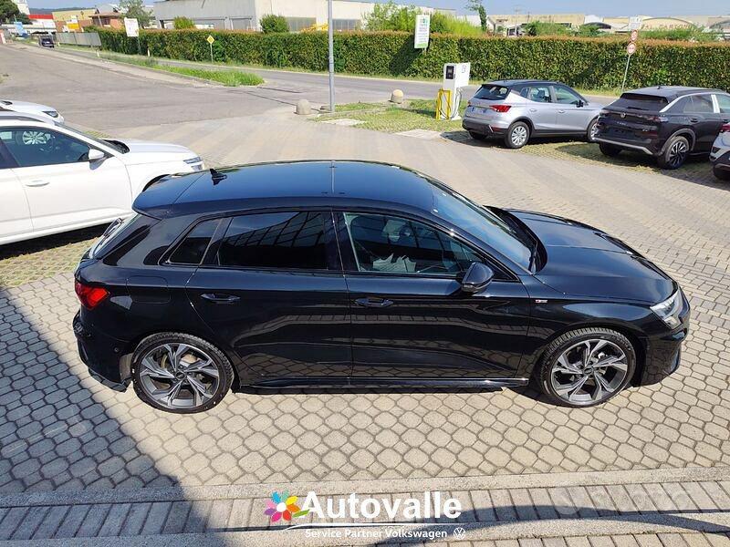 Audi A3 Sportback 35 2.0 tdi S line Edition s...