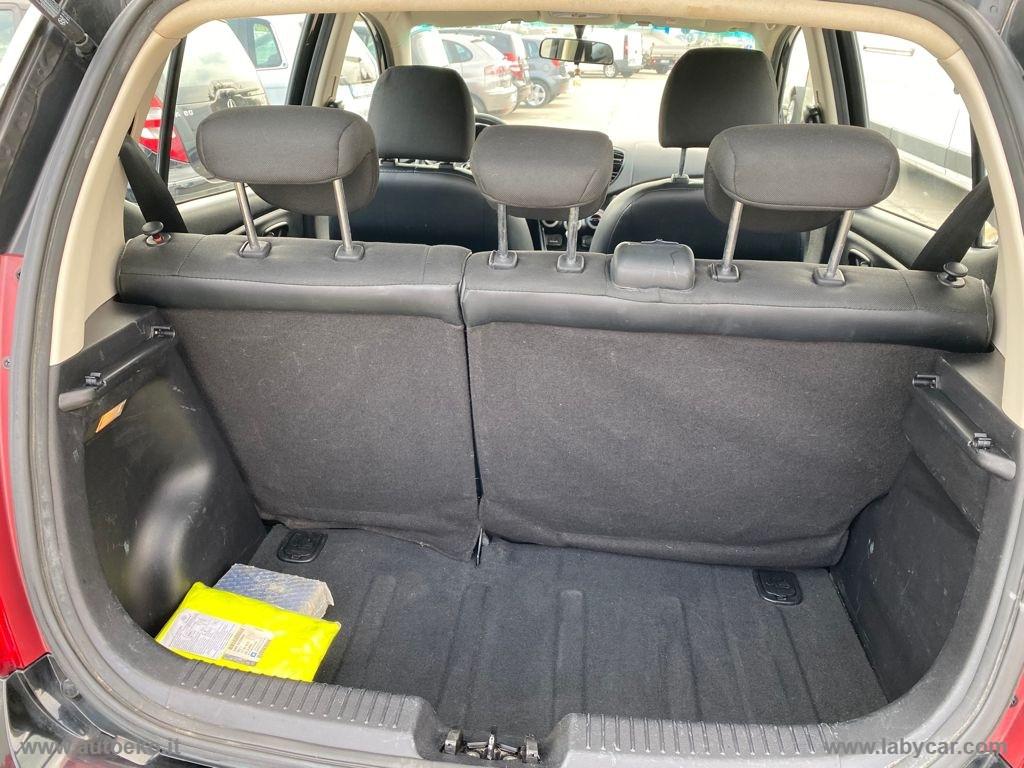 HYUNDAI i10 1.1 12V Classic