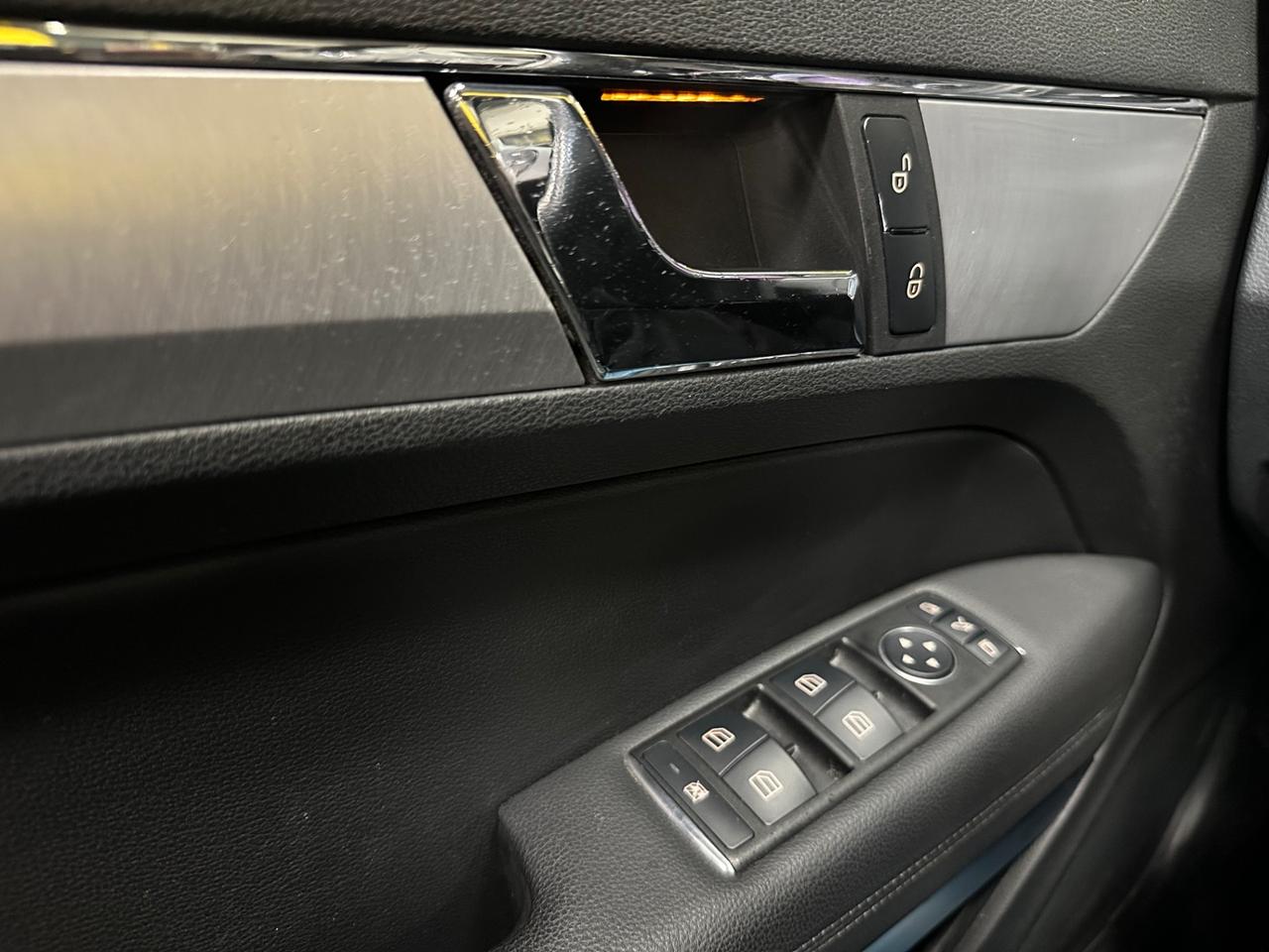 Mercedes-benz E 200 CGI BlueEFFICIENCY Avantgarde