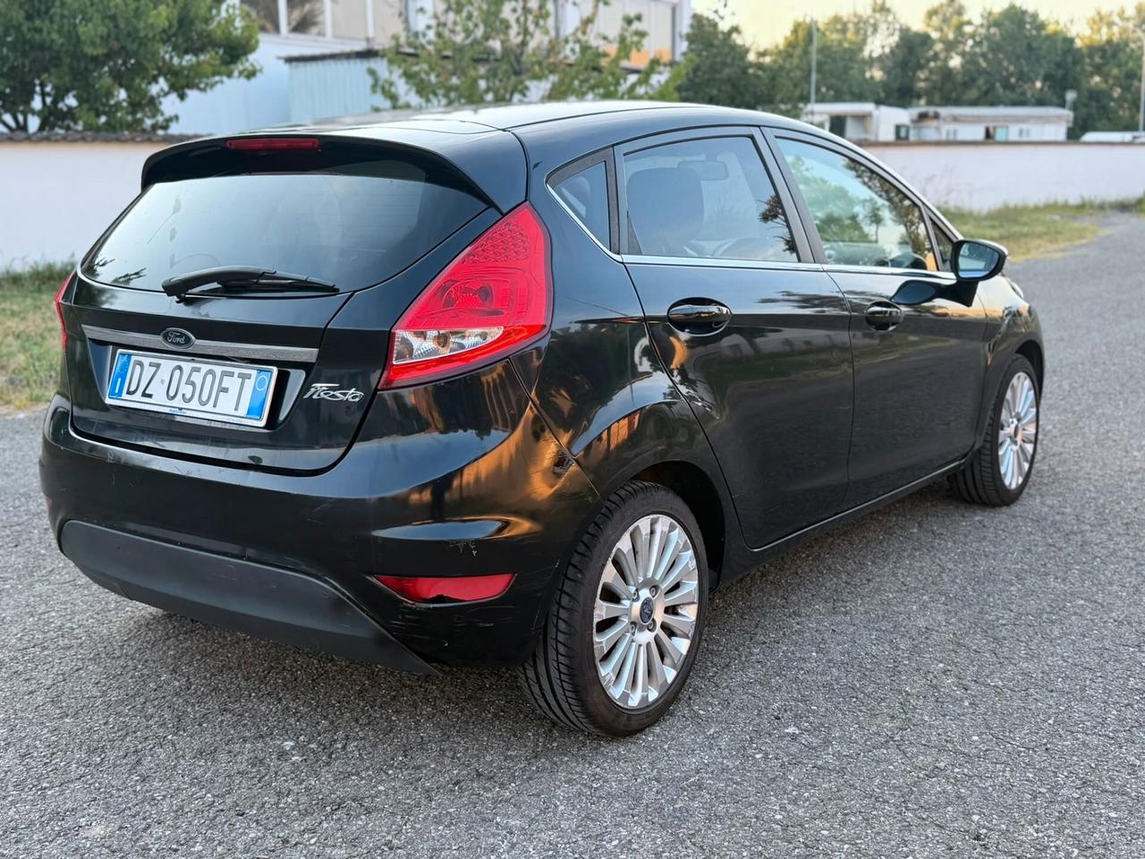 Ford Fiesta 1.4 5 porte GPL SCADE 2033