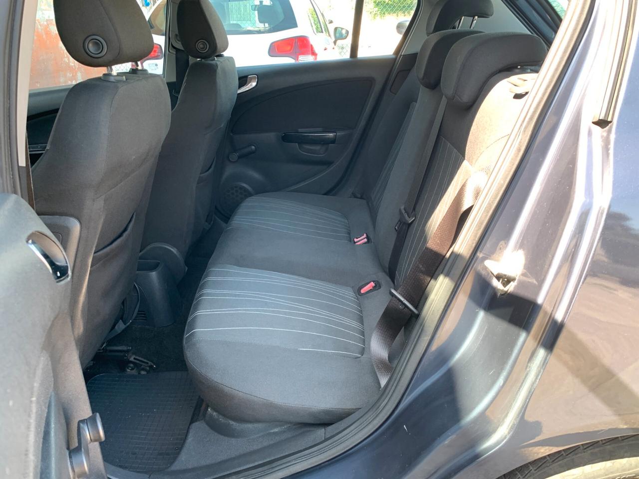 Opel Corsa 1.2 5 porte Enjoy GPL X NEOPATENTATI