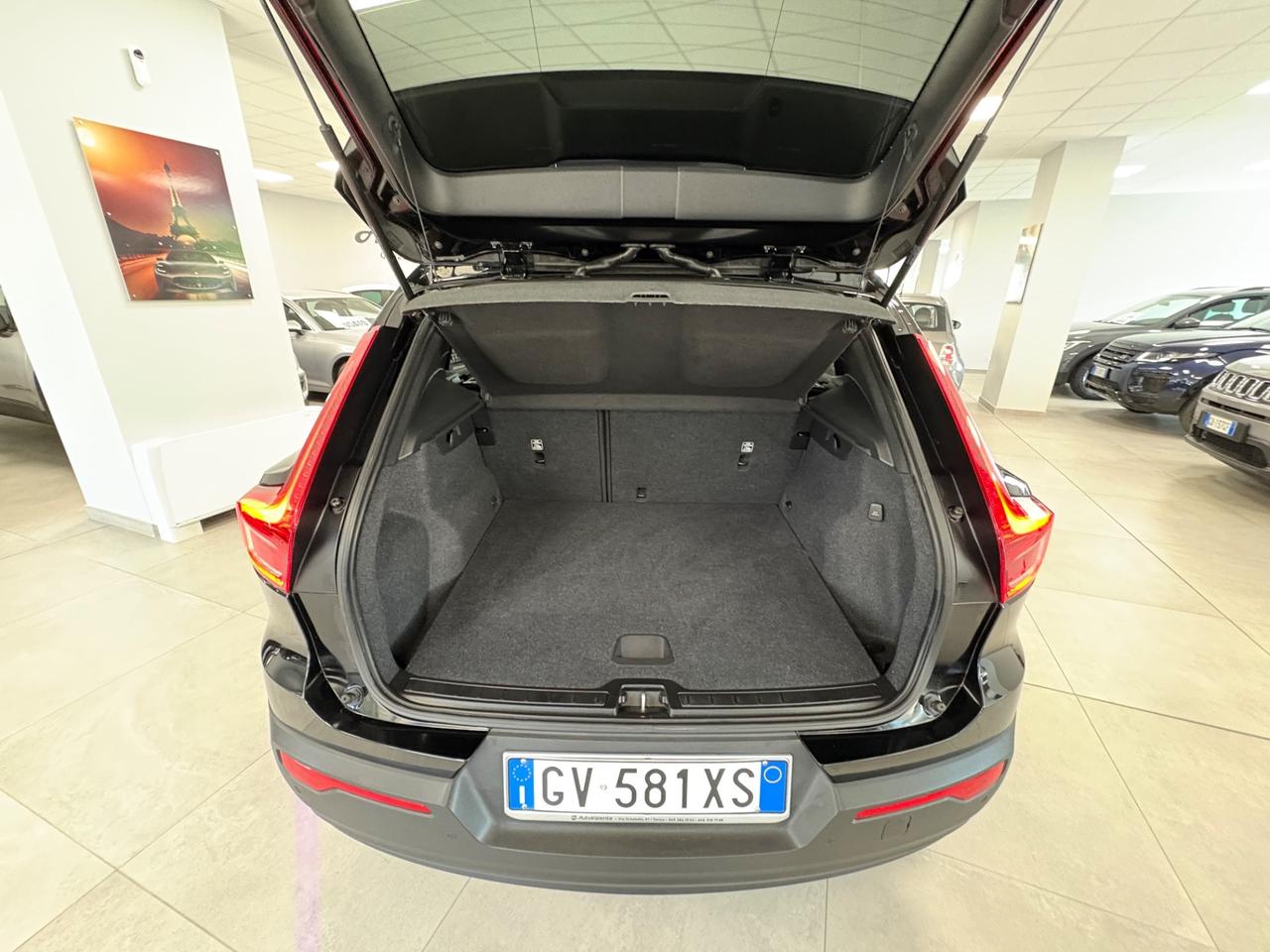 Volvo XC40 T2 1.5 benzina 130cv 2021 km 34000