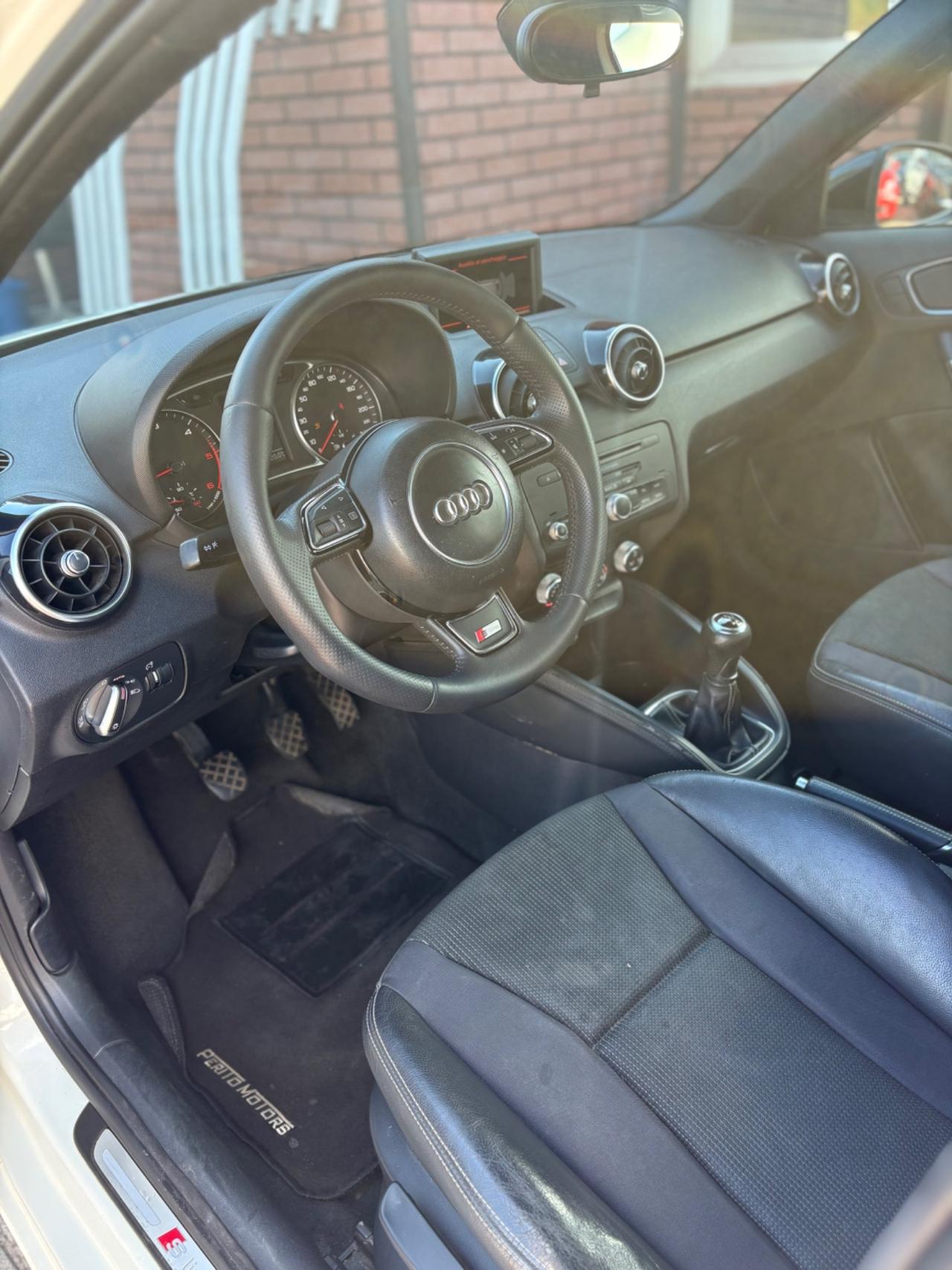 Audi A1 1.6 TDI S line edition