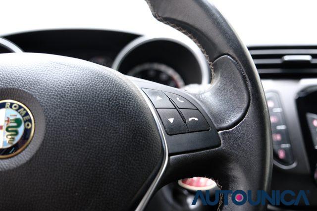 ALFA ROMEO Giulietta 1750 TURBO TCT QUADRIFOGLIO VERDE