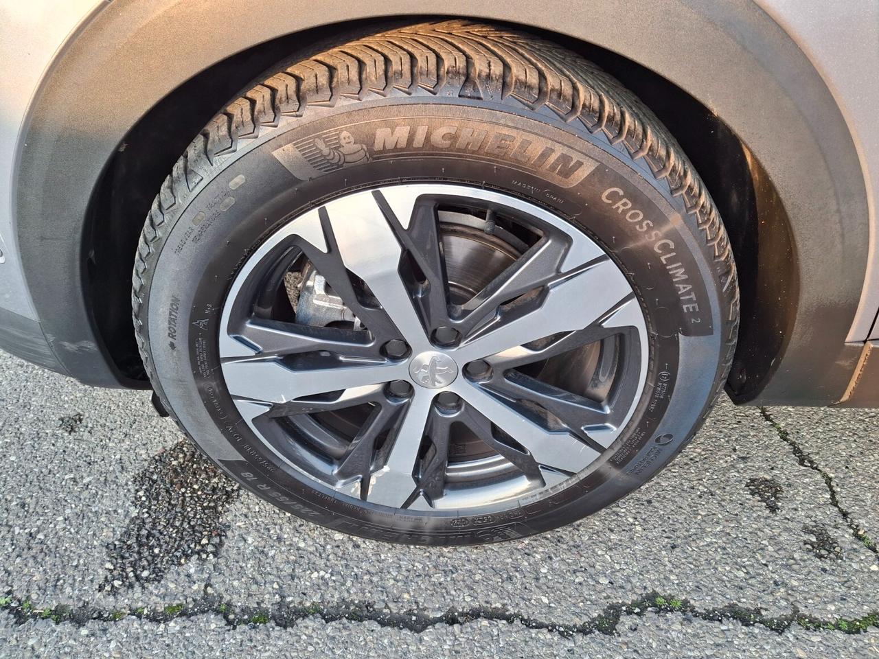 Peugeot 3008 BlueHDi 120 S&S Allure