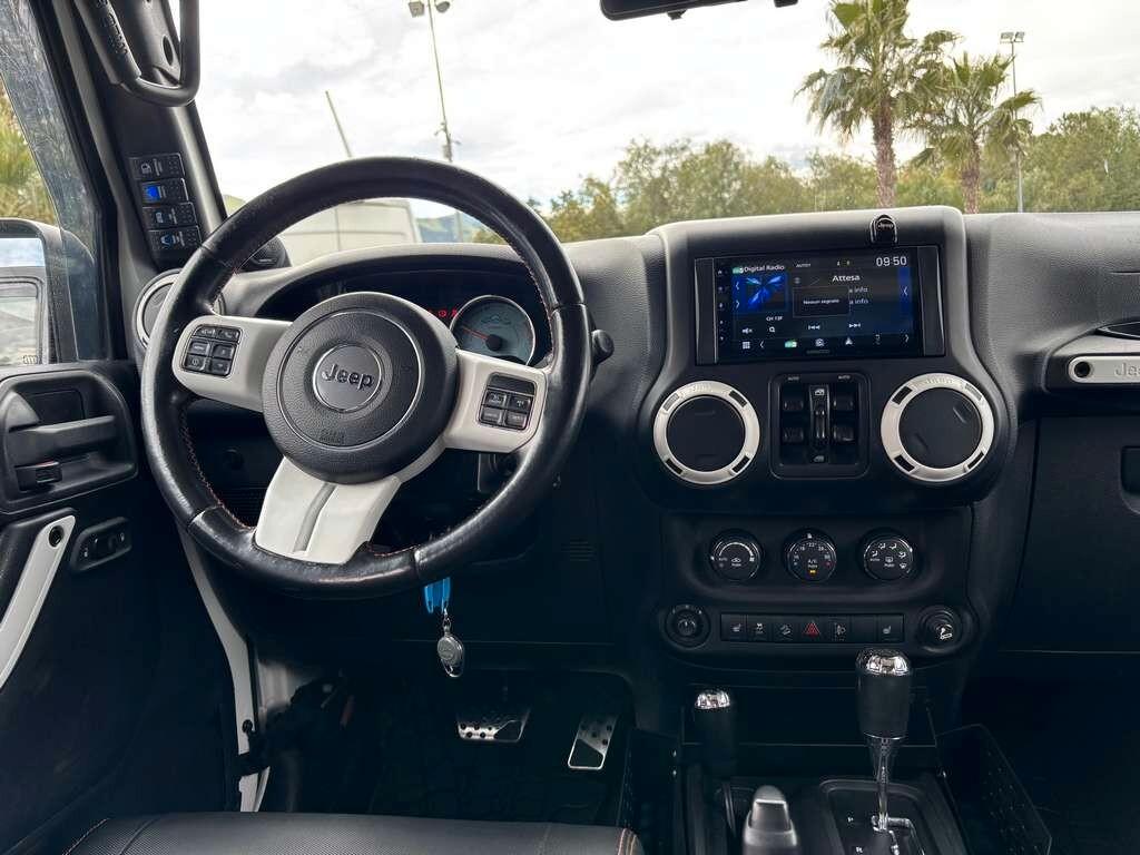 Jeep Wrangler Unlimited 2.8 CRD DPF Sahara Auto 2012 / KM 123.000 Tua a solo 320 Euro al mese