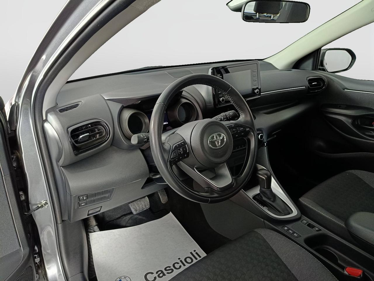 TOYOTA Yaris IV 2020 - Yaris 1.5h Trend