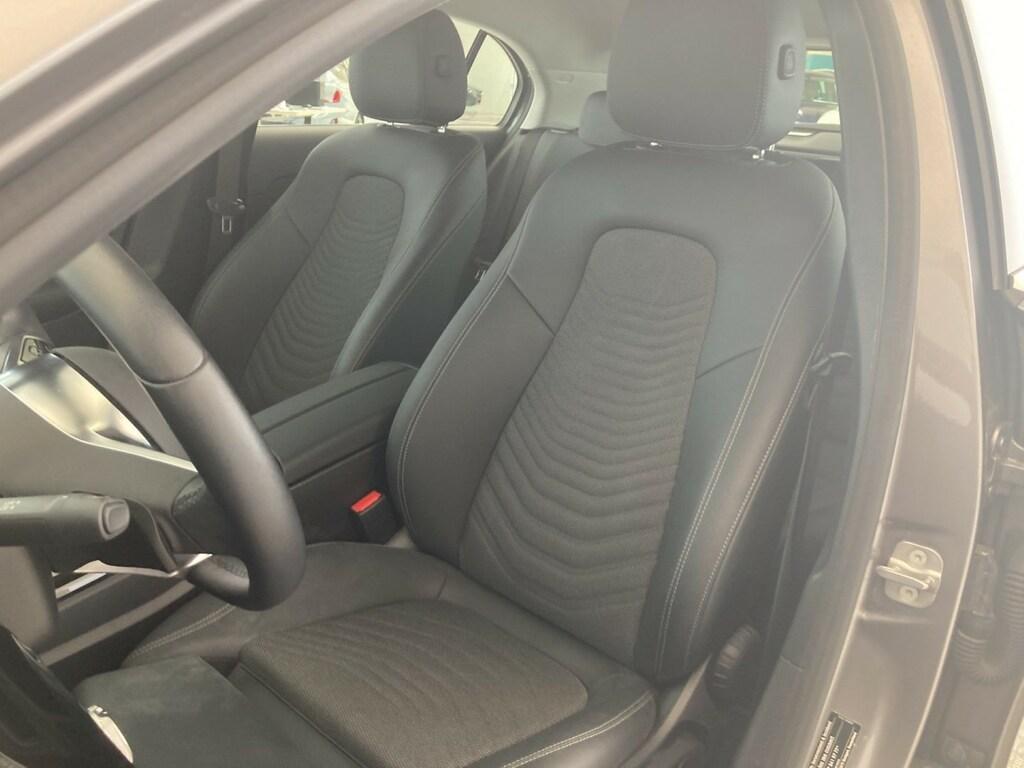 Mercedes Classe A 180 180 D Advanced 8G-DCT