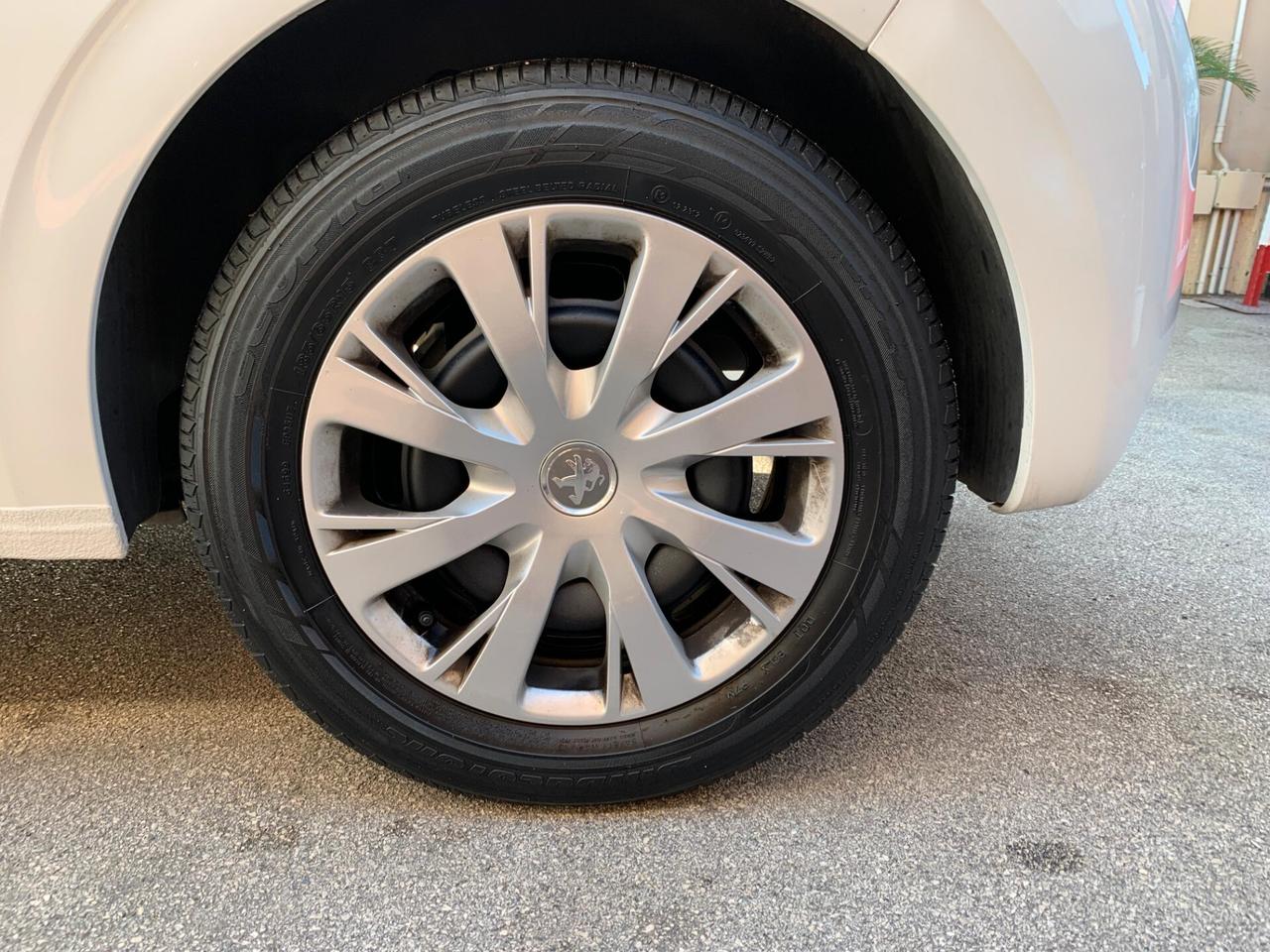 Peugeot 208 PureTech 68 3 porte Access