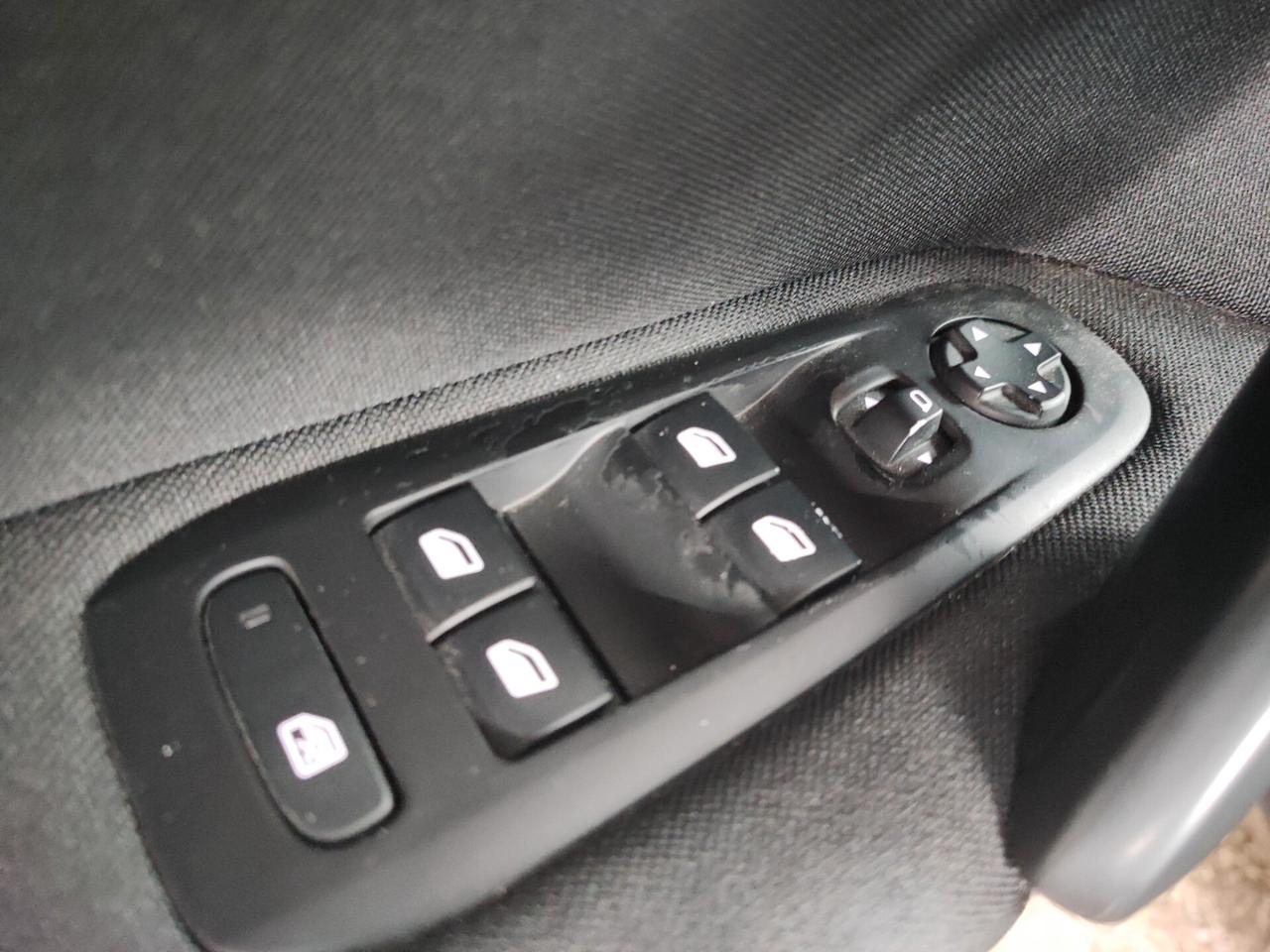 Peugeot 308 1.6 e-HDi 115 CV Stop&Start Allure