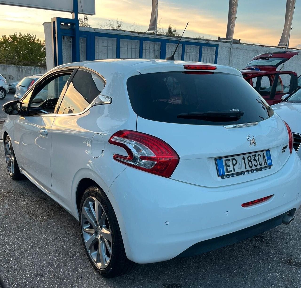 Peugeot 208 1.6 e-HDi Allure UNICO PROPRIETARIO