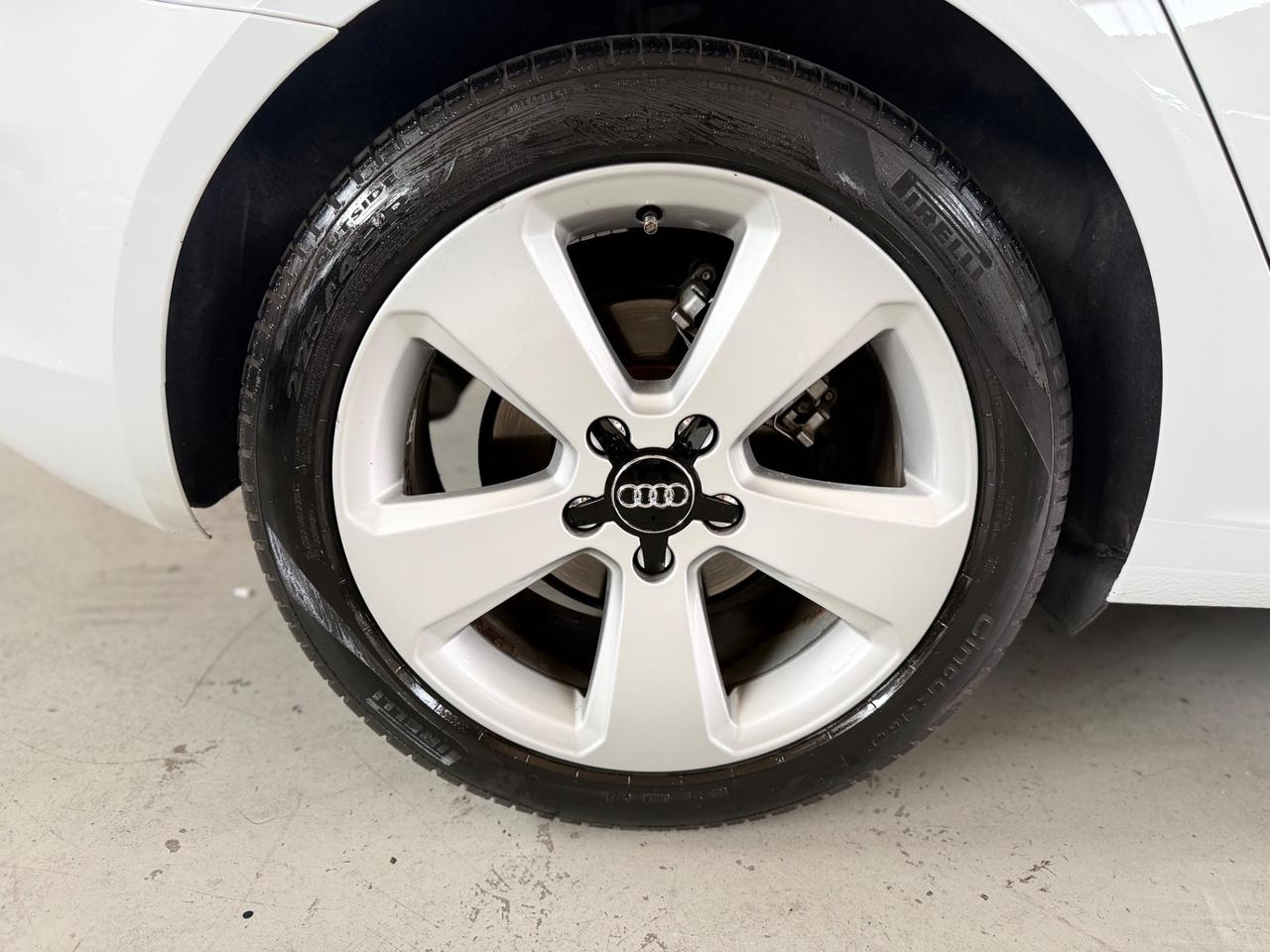 Audi A3 1.6 TDI S tronic Ambition NEOPATENTATI