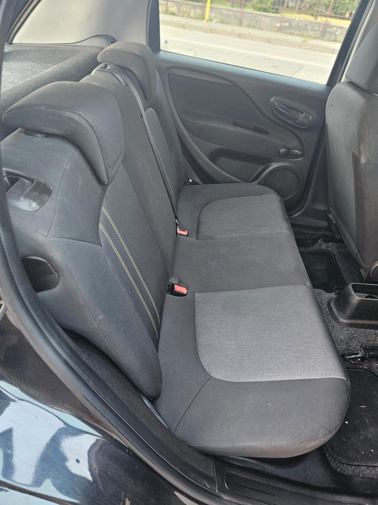 Fiat Punto 1.3 MJT II 75 CV 5 porte Lounge