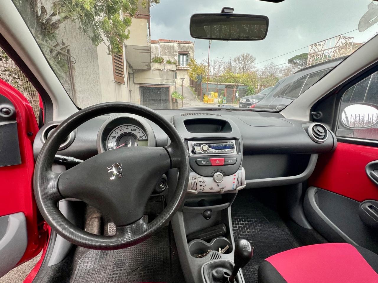 Peugeot 107 1.0 68CV 3p. Sweet Years