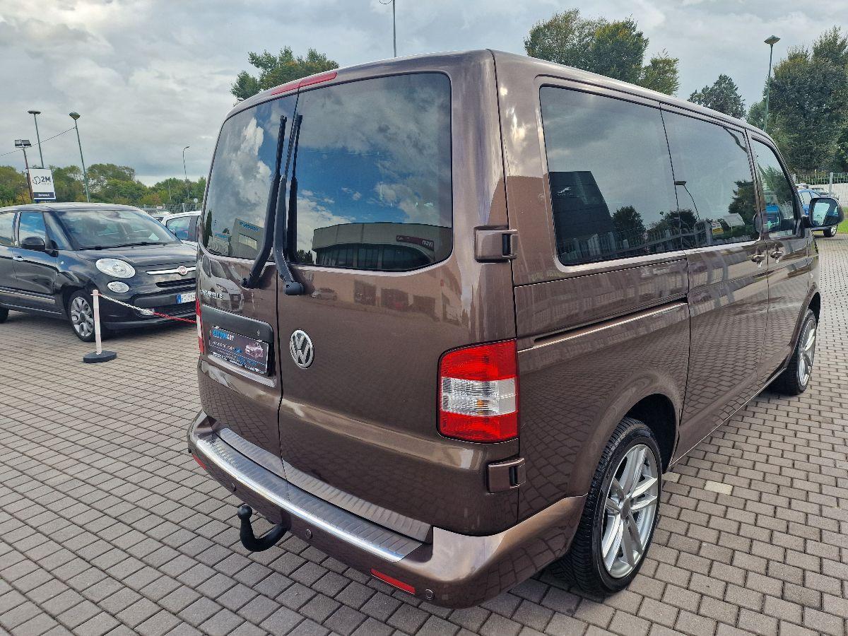 VOLKSWAGEN - Caravelle T5 4MOTION 8 POSTI