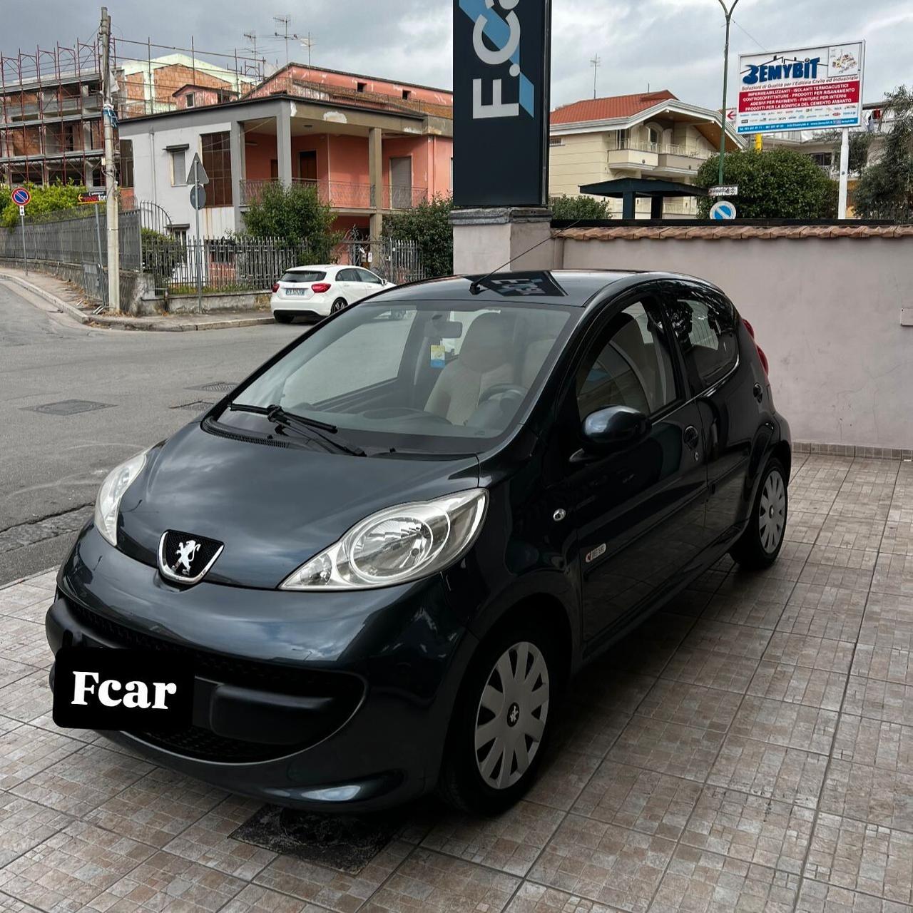 Peugeot 107 1.0 68CV 5p. Sweet Years NEOPATENTATI