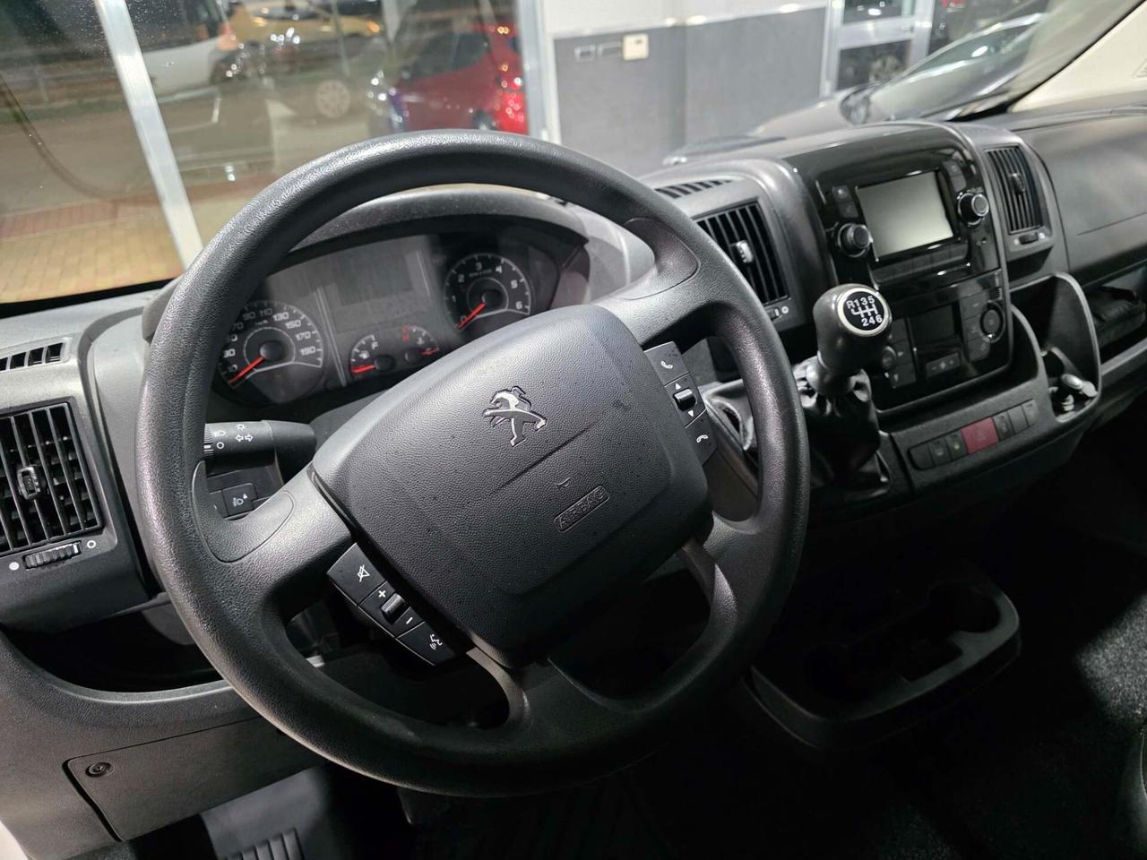 Peugeot Boxer 2.2 140cv BlueHdi SeS 335 L2H2