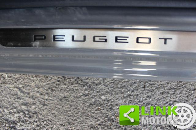 PEUGEOT 2008 1.2 PURETECH EAT8 GT LINE AUTOMATIC