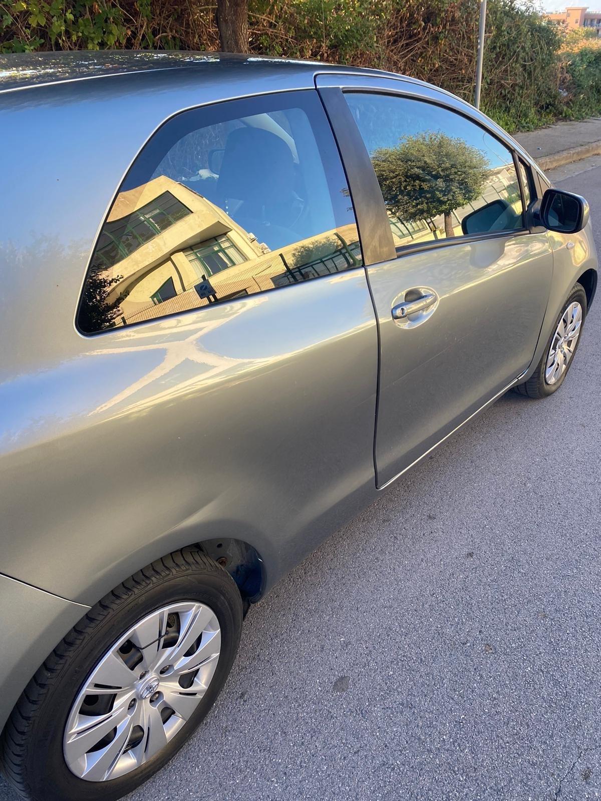 Toyota Yaris 1.0 Benzina Anno 2006 PERFETTA