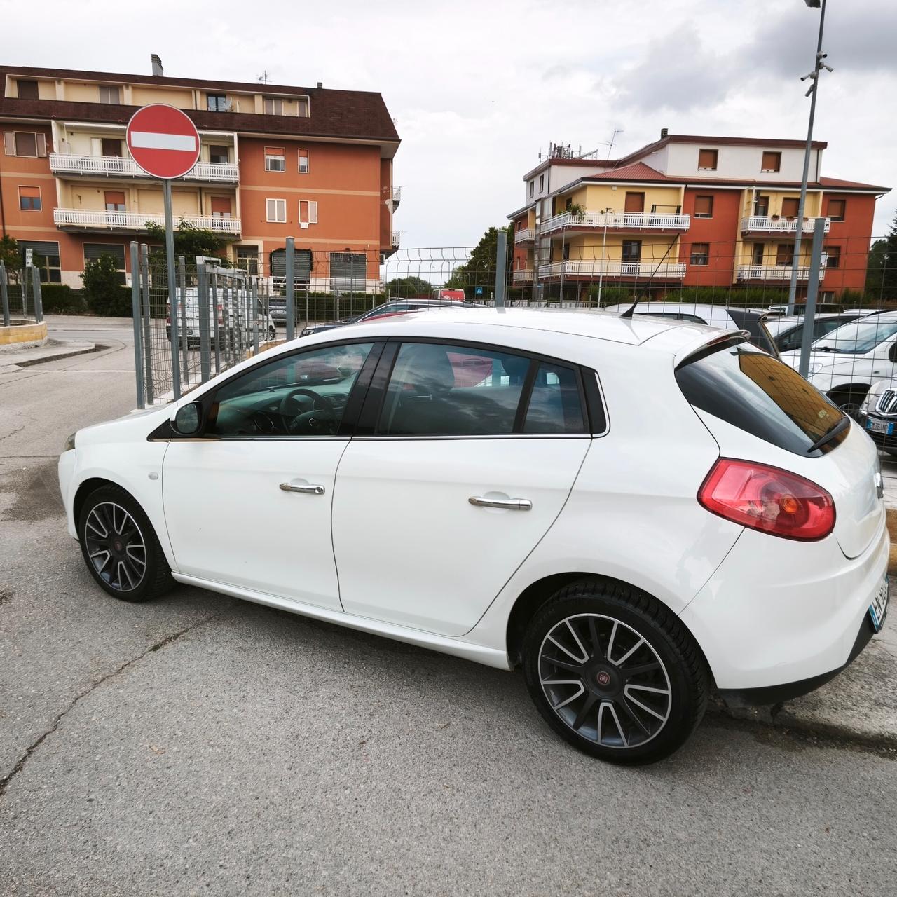 Fiat Bravo 1.6 MJT 105 CV DPF Sport