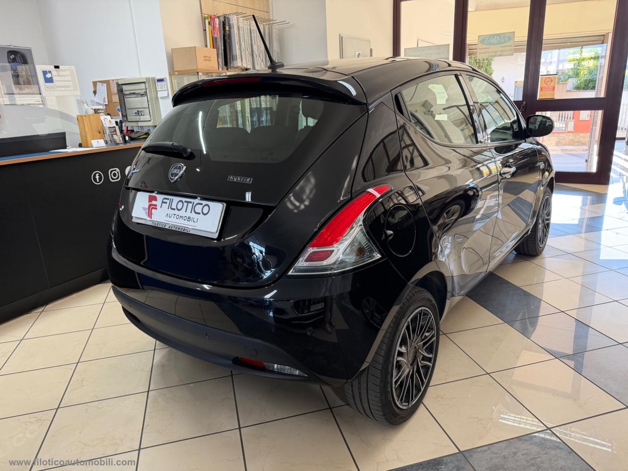 LANCIA Ypsilon 1.0 FireFly 5p.S&S Hybryd Gold BENZINA IBRIDA| USATO GARANTITO