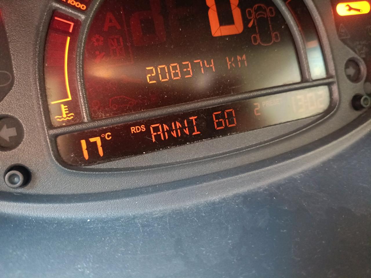 RENAULT MODUS 1.5 Diesel-"VISTA E PIACIUTA"-Euro890