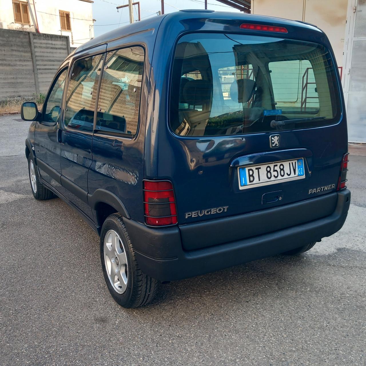 Peugeot Partner 2.0 Hdi