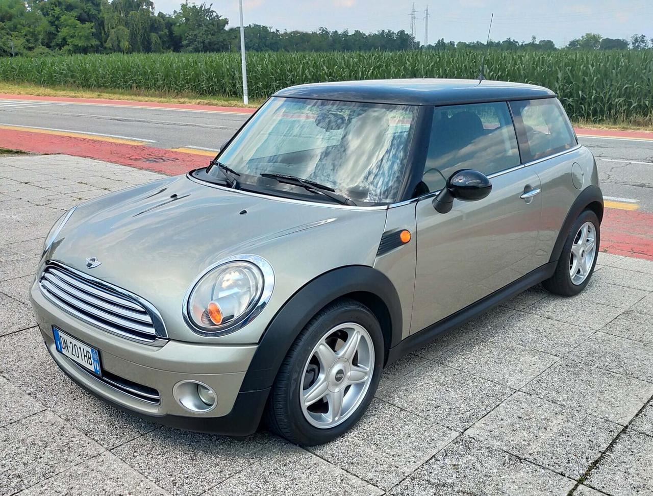 Mini Mini 1.6 16V Cooper Pepper