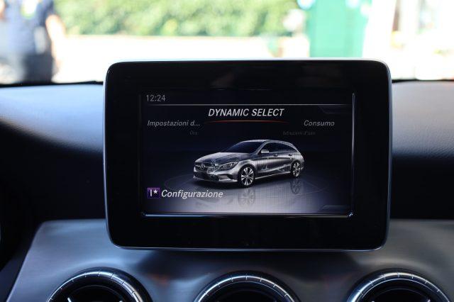 MERCEDES-BENZ CLA 200 d S.W Automatic Premium AMG Navi COMAND LED Camera