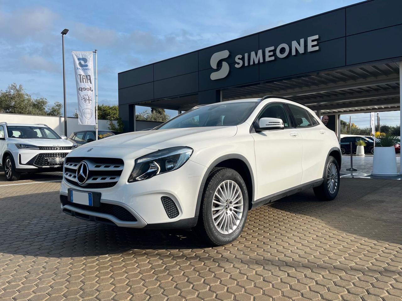 Mercedes-benz GLA 200 d Automatic Business