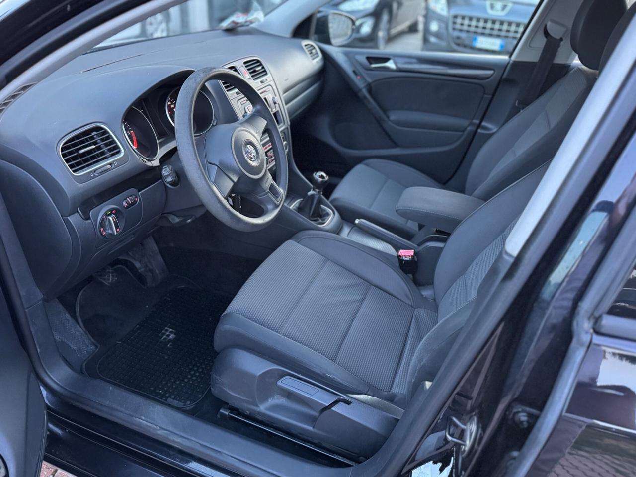 Volkswagen Golf 1.6 TDI DPF 5p. Highline