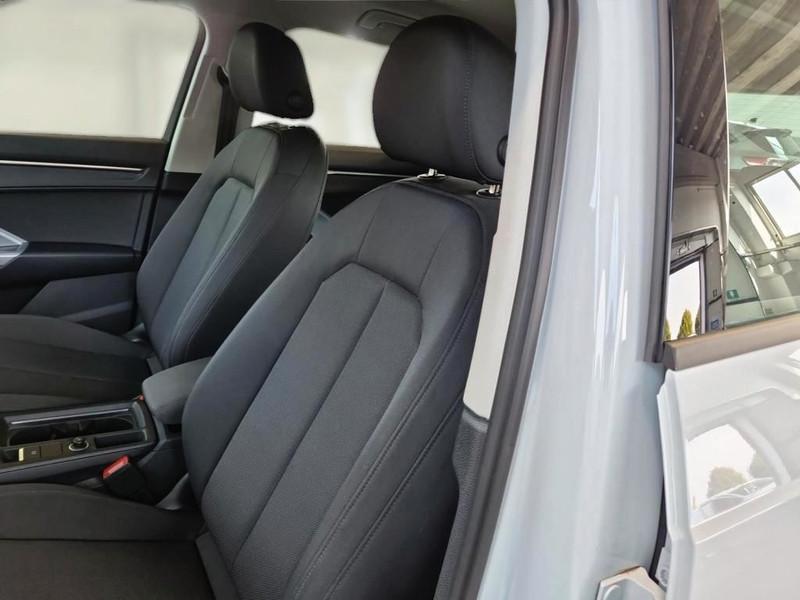 AUDI Q3 45 TFSI E S TRONIC BUSINESS SUV