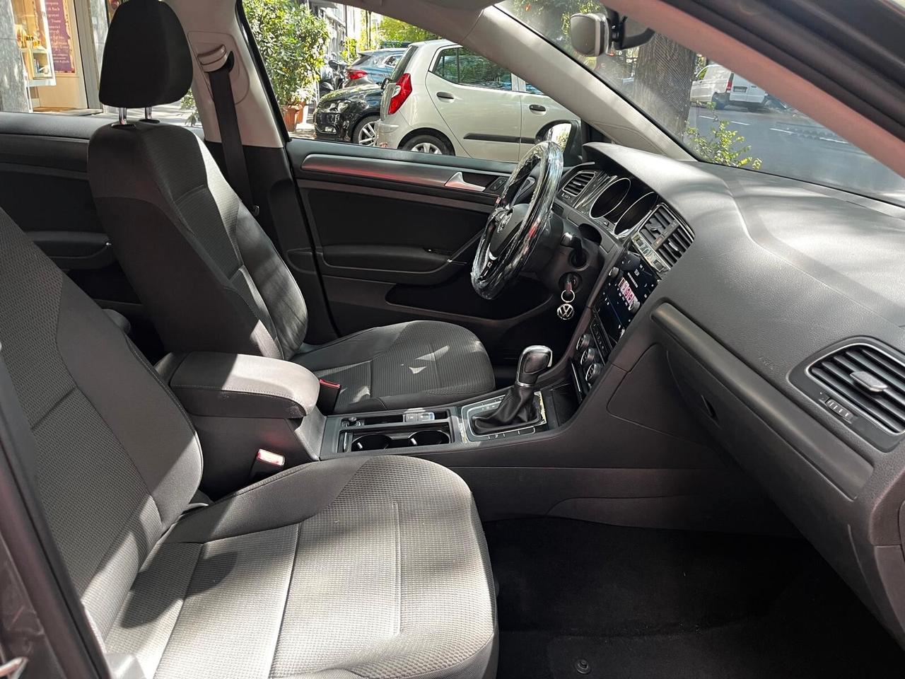 Volkswagen Golf 1.6 TDI 115CV DSG 5p. Business BlueMotion Technology