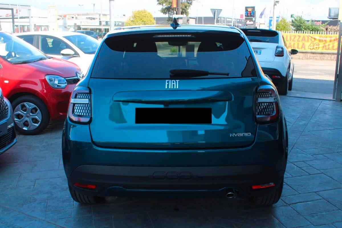 Fiat 600 1.2 hybrid La Prima 110cv auto