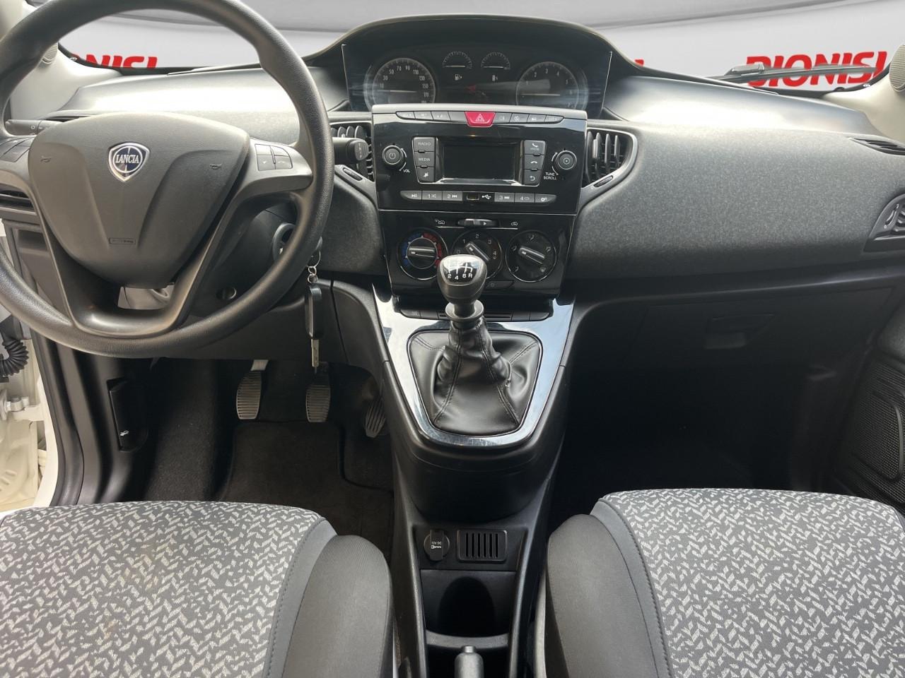 Lancia Ypsilon 5 Porte Ypsilon 1.0 firefly hybrid 70cv