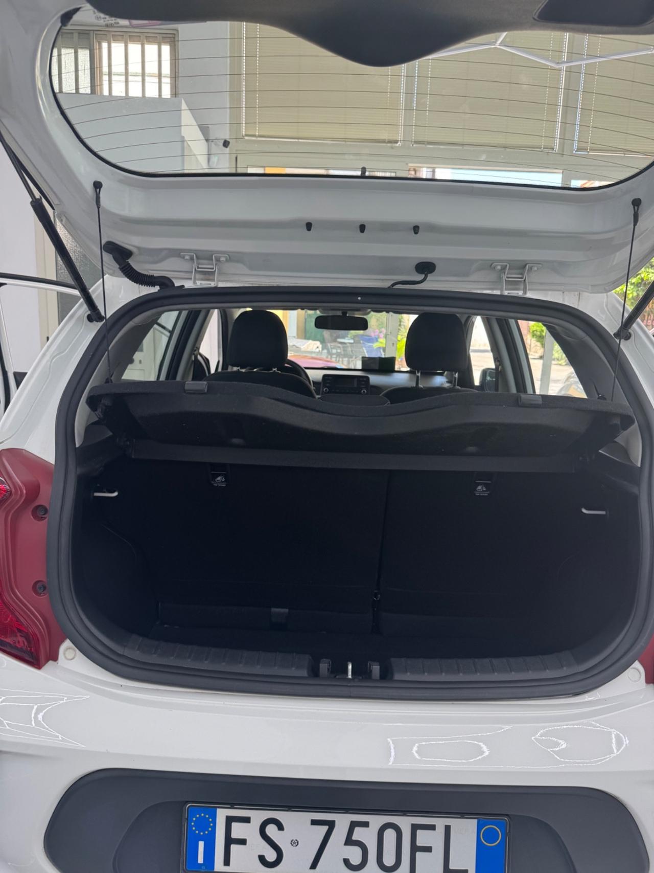 Kia Picanto 1.0 12V 5 porte X Line
