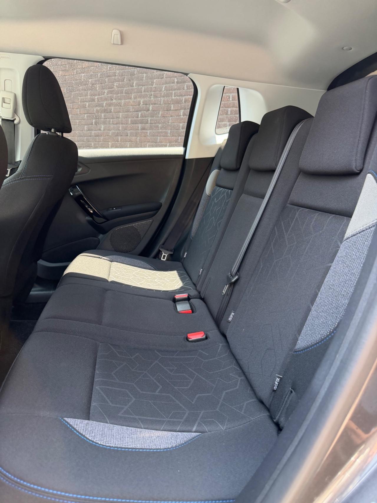 Peugeot 2008 PureTech 82 S&S Allure