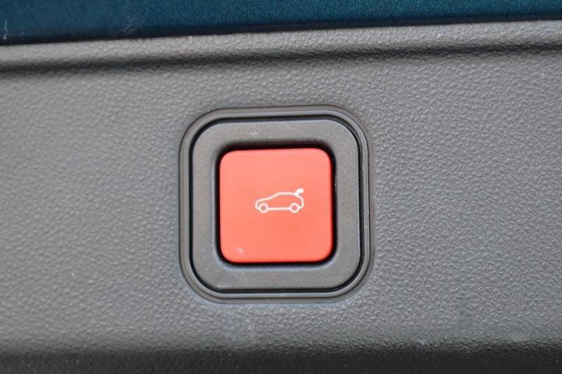 FIAT 600 1.2 Hybrid 110cv La Prima
