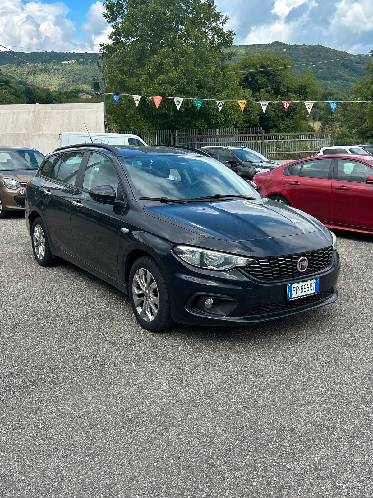 Fiat Tipo 1.6 Mjt SW Lounge - 2018