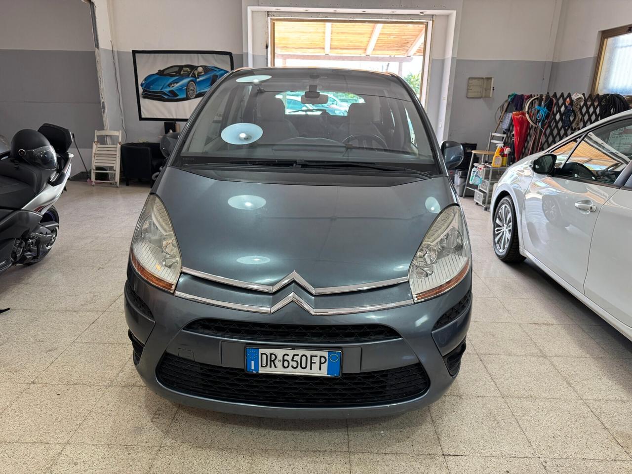 Citroen C4 Picasso 1.6 HDi 110 Elegance OK NEOPATEMTATI