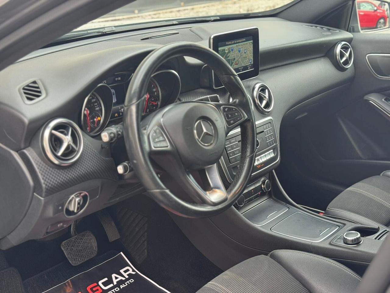 Mercedes-benz A 180 Premium