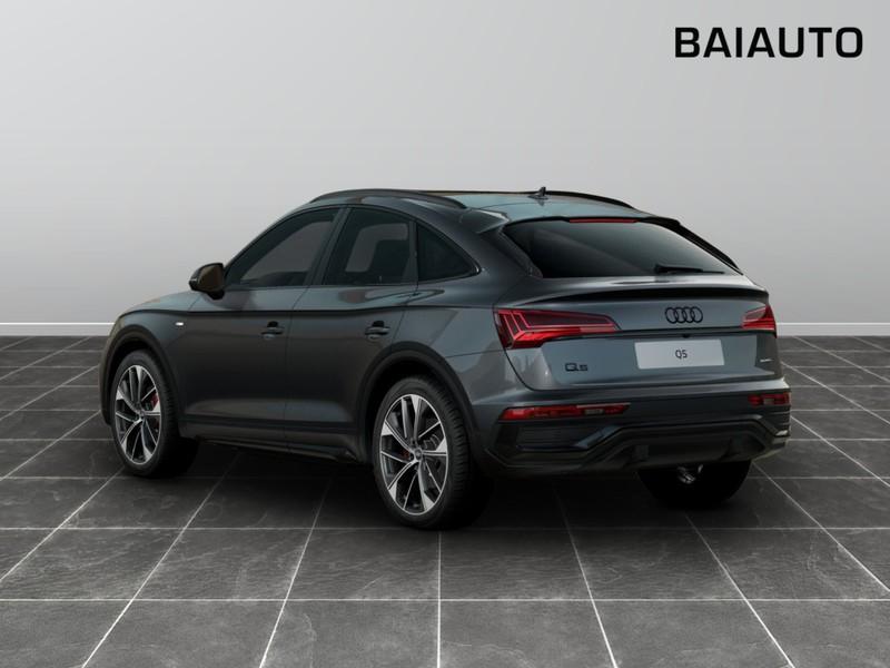 Audi Q5 sportback 40 2.0 tdi mhev 12v s line quattro s tronic