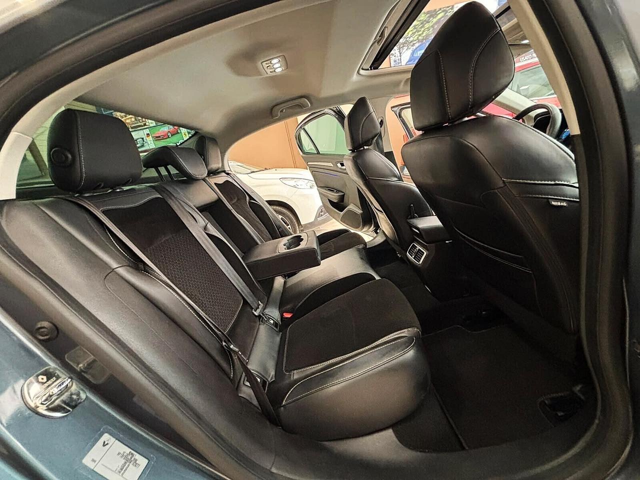 Renault Megane 1.5 dci *TETTO*FULL OPTIONAL