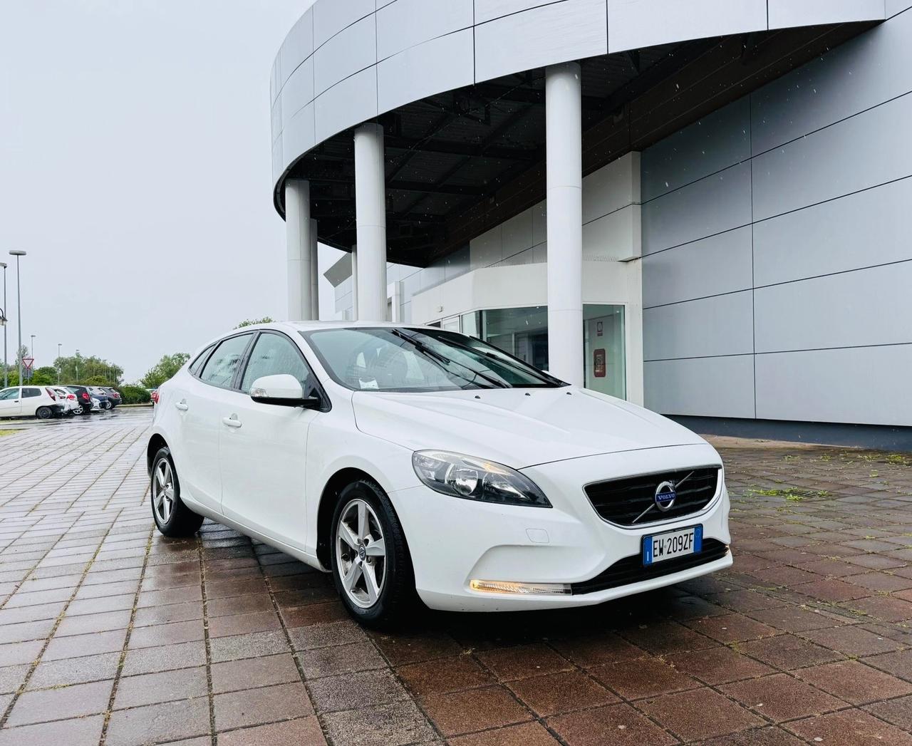 Volvo V40 D2 1.6