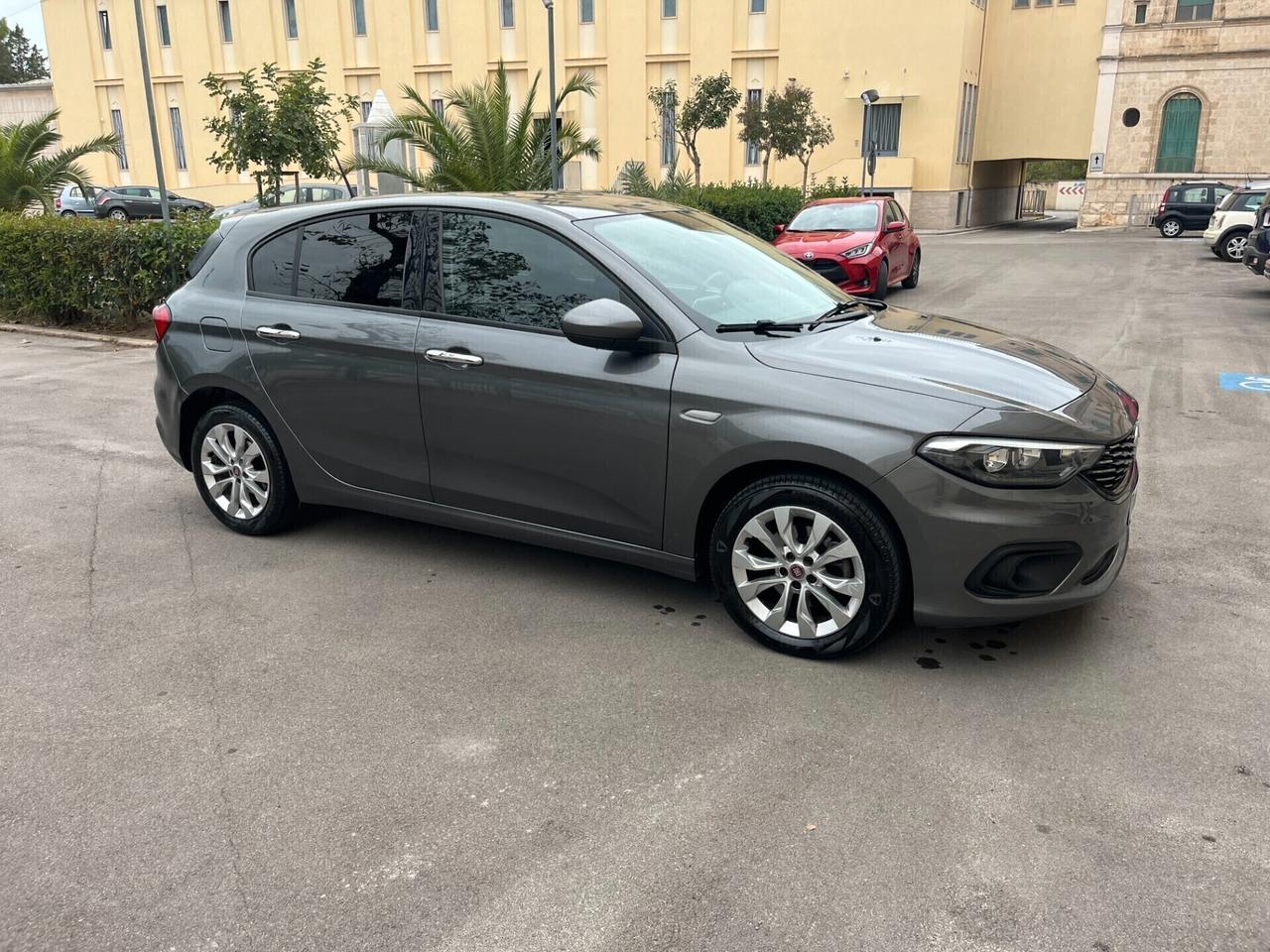 Fiat Tipo 1.6 MTJ EMOTION CV 120 S&S Garantita