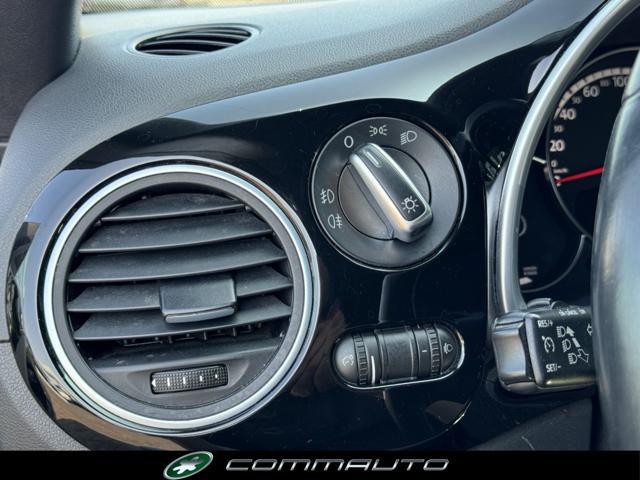 VOLKSWAGEN Maggiolino Cabrio 2.0 TDI DSG Sport