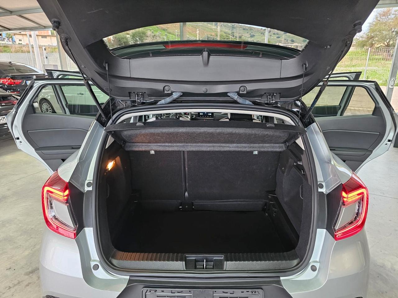 RENAULT CAPTUR 1.0 TCE TECHNO 90CV 05/2024