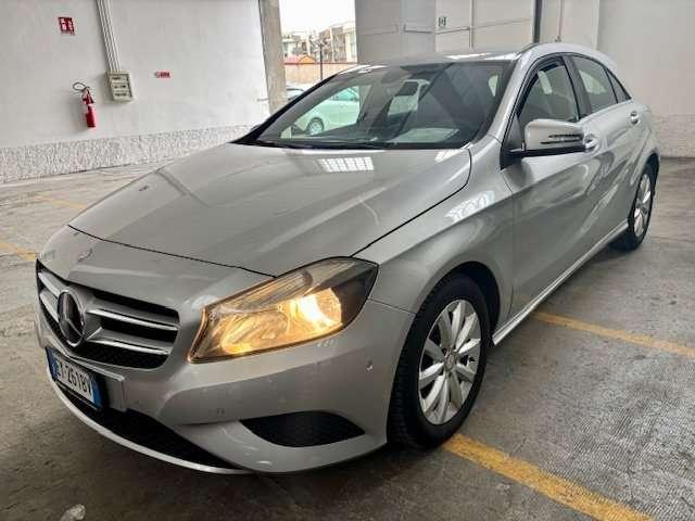 Mercedes-Benz A 180 BLUE EFFICIENCY STYLE-BENZINA-