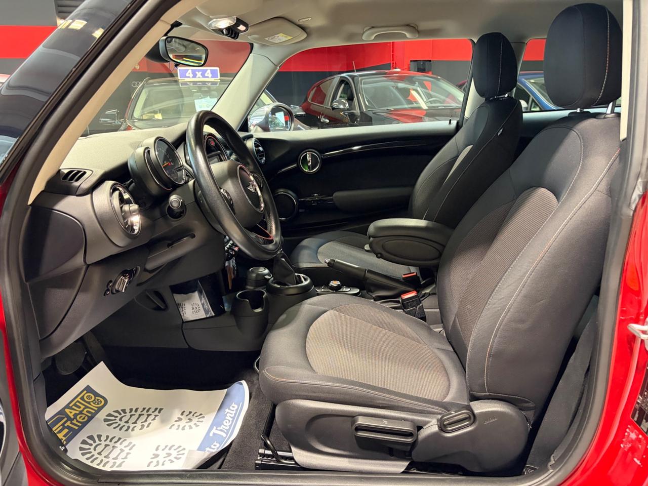Mini 1.2 One ok neopatentati 107.000km